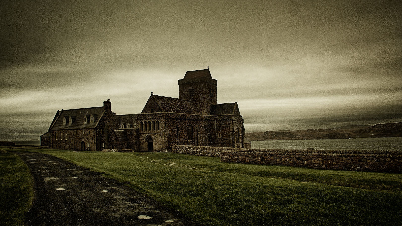 iona-abbey